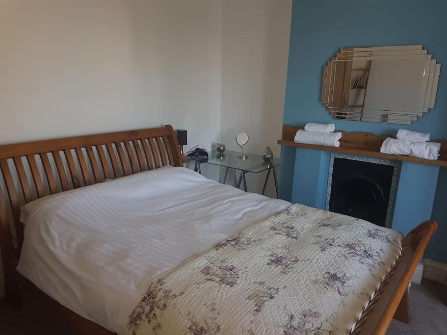 Seaview Cottage With Oodles Of Charm Sleeps 4 Portland Exterior photo